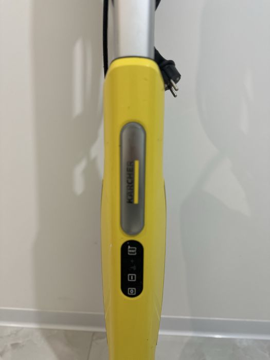 Миючий пилосос. Швабра пилосос Kärcher FC3