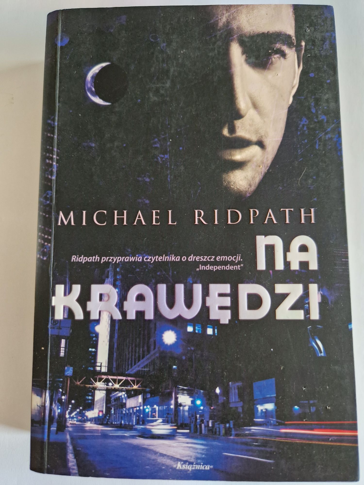 "Na krawędzi" Michael Ridpath