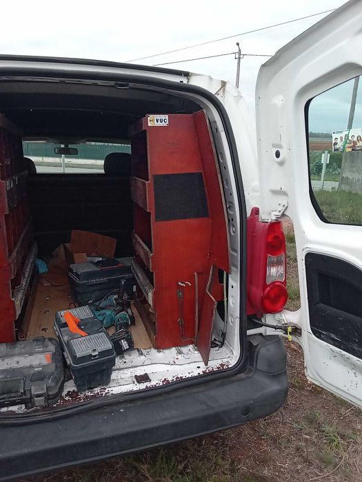 vendo partelheira oficina movel para carrinha