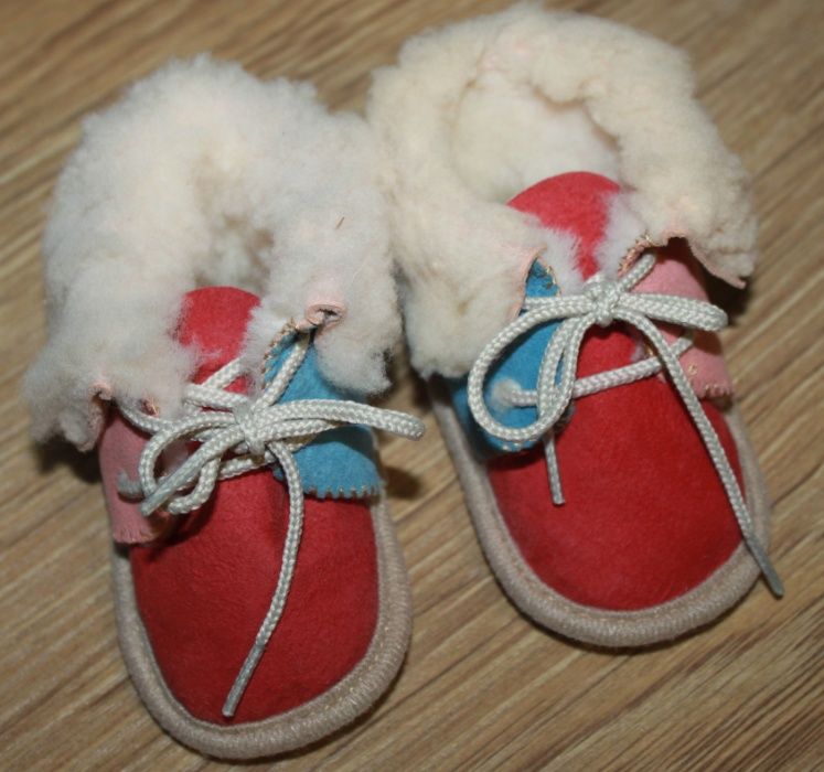 Цветные тапочки пинетки ботиночки с мехом для малыша
