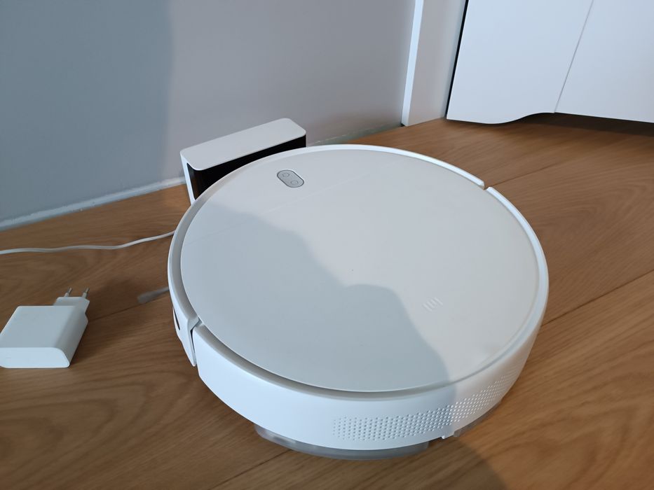 Mi robot vacuum-mop essential sprzątający