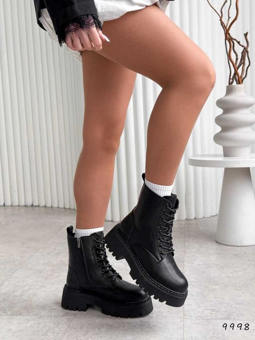 Черевики жіночі зимові Ella на хутрі (36-41) шкіряні чорні | Ботинки