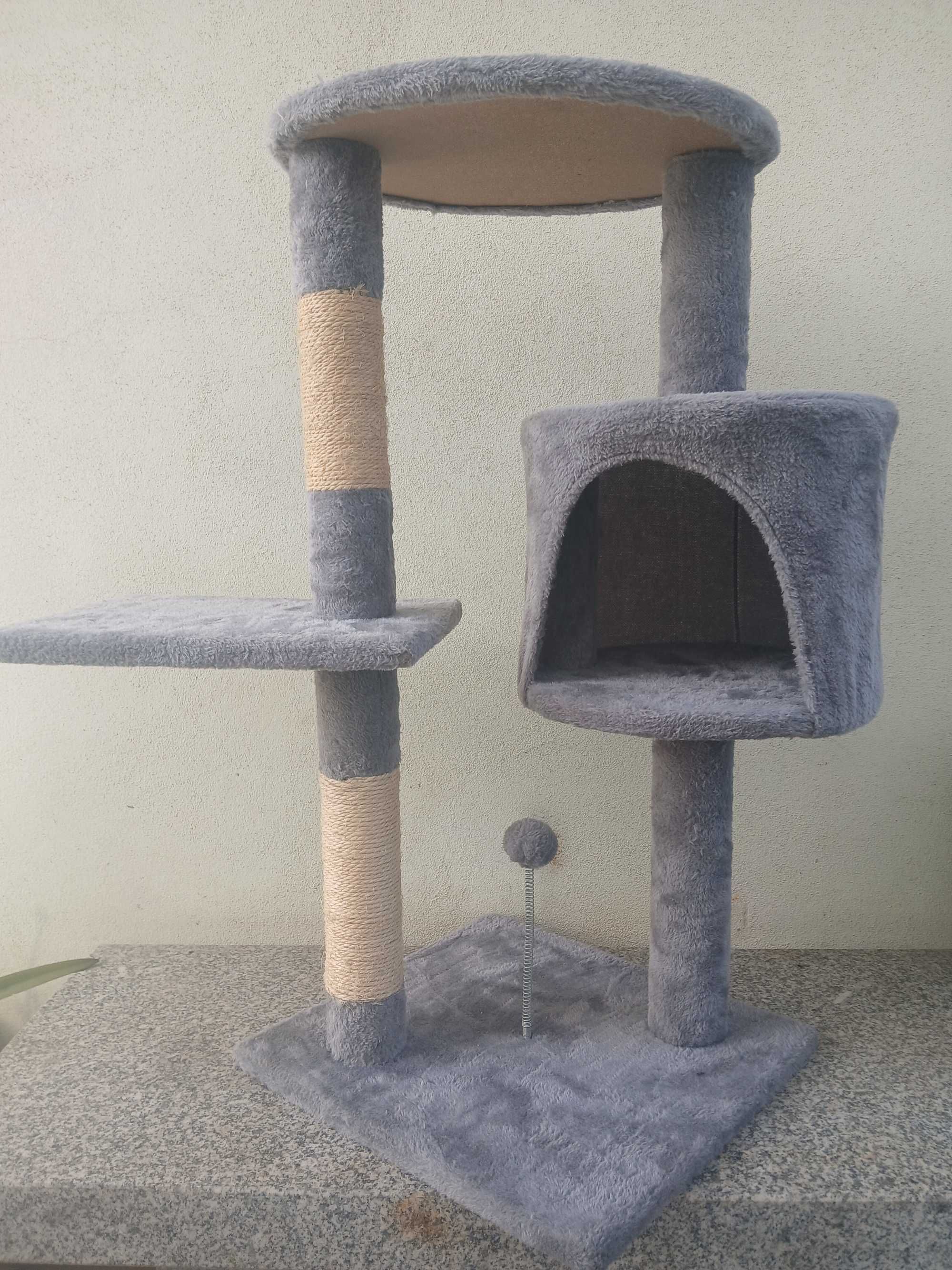 Arranhador pra gatos.