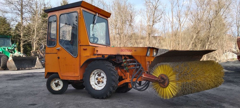 Mini traktorek zamiatarka Botrak 415 nie Kubota iseki hinomoto