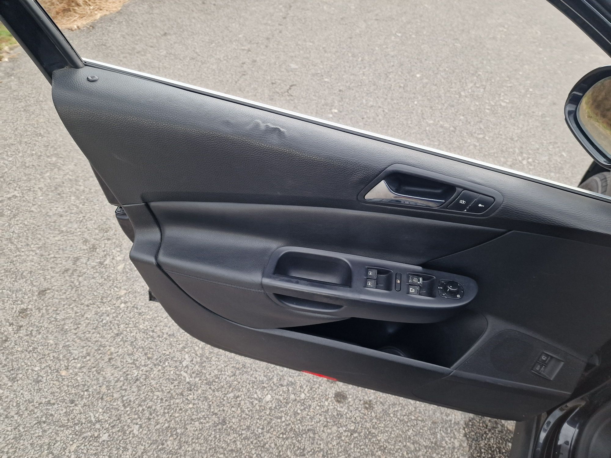 Volkswagen Passat Highline 2.0 TDI (2005) – Motor fiável, Inspeção até