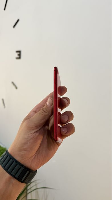 Iphone SE 2 64 Gb Red акб 100%