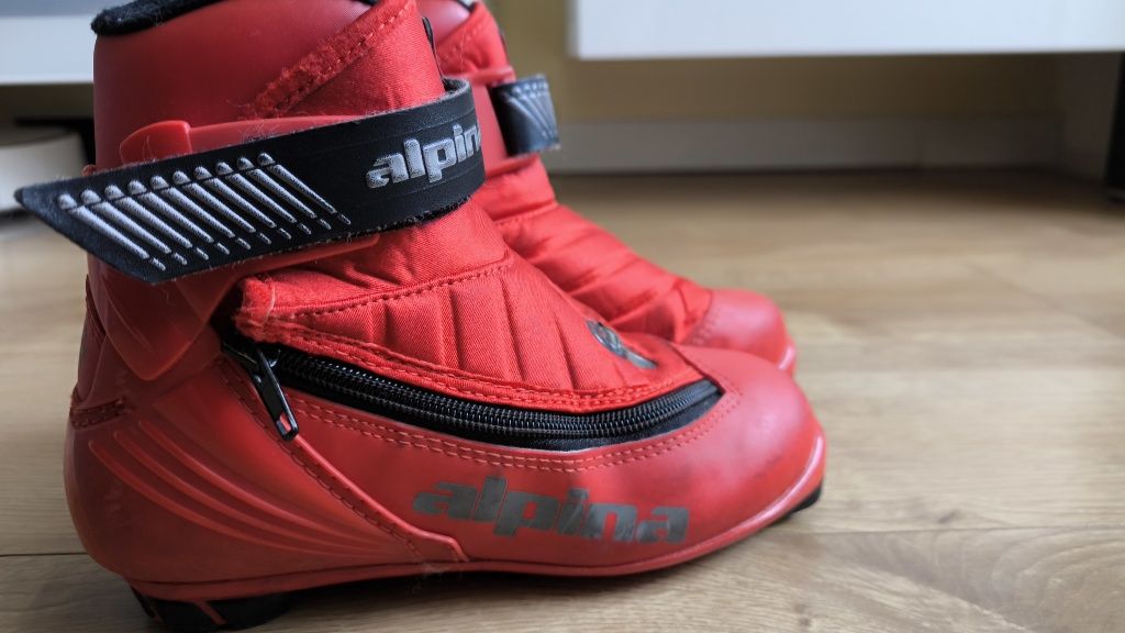 Buty do nart biegowych Alpina, rozmiar 35, system NNN