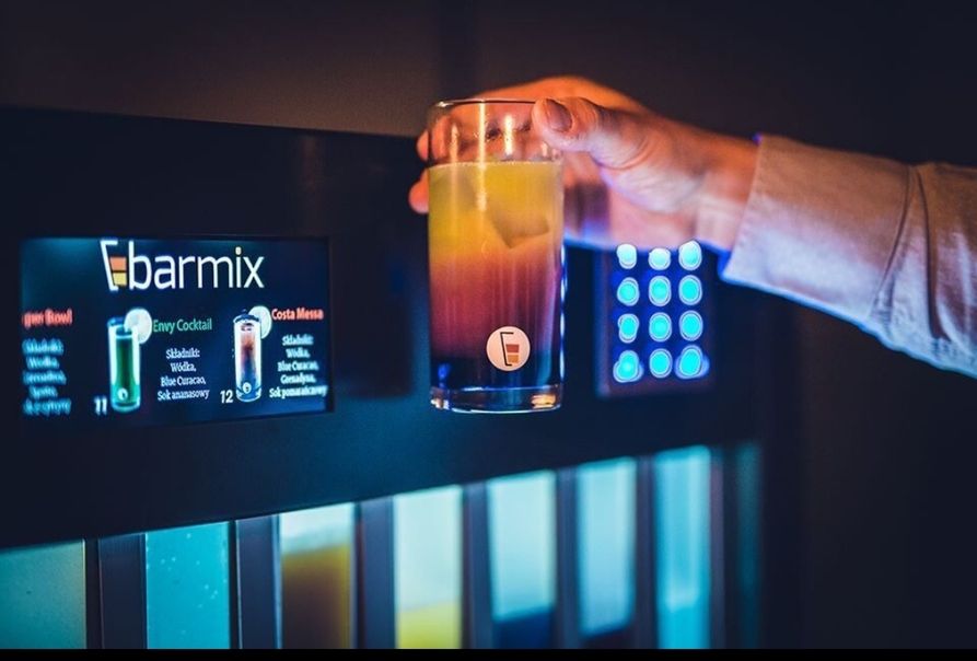 Wynajmij Barmix Automatyczny Barman Wesele Komunia Urodziny BarMobilny