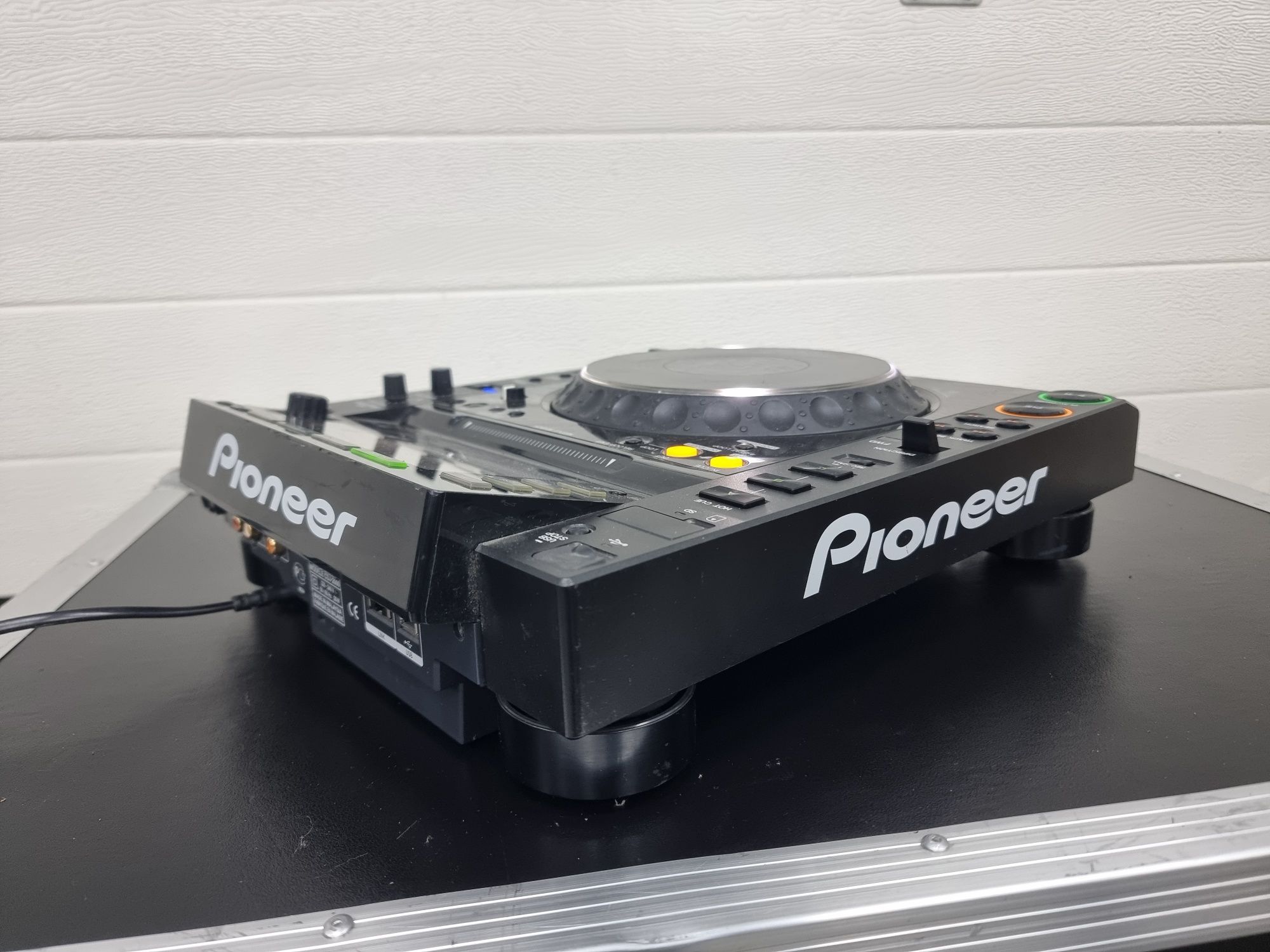 Pioneer CDJ 2000 ostatnia sztuka uszkodzony