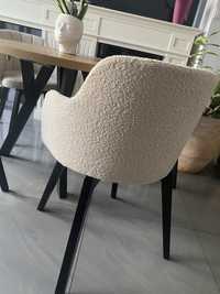 Krzesło tapicerowane BOUCLE