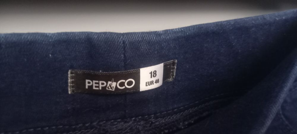 Spodnie jeansowe Pepco rybaczki 7/8 granatowe 46