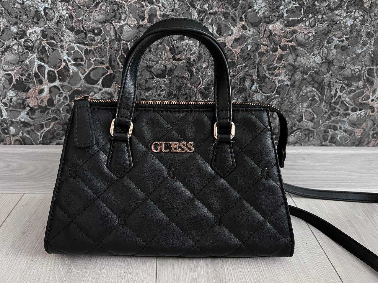 Продам сумочку GUESS