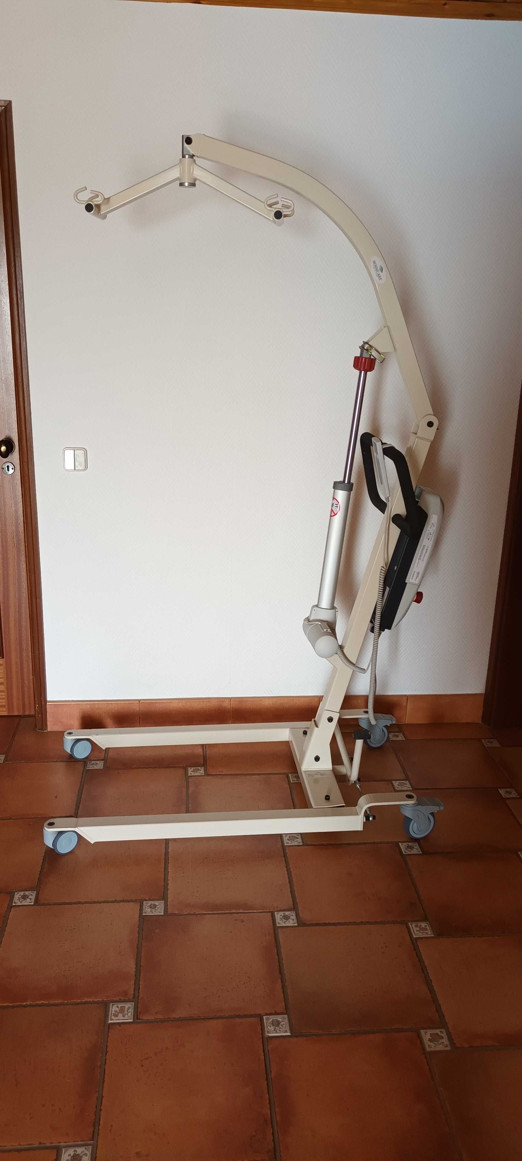 Elevador de Transferência Elétrico Sensicare Y401