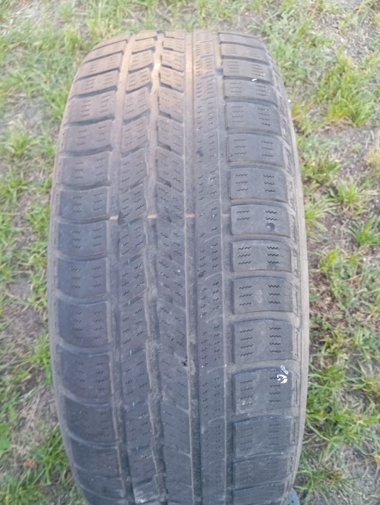 Продам шини Nexen Winguard Sport R19 235/55