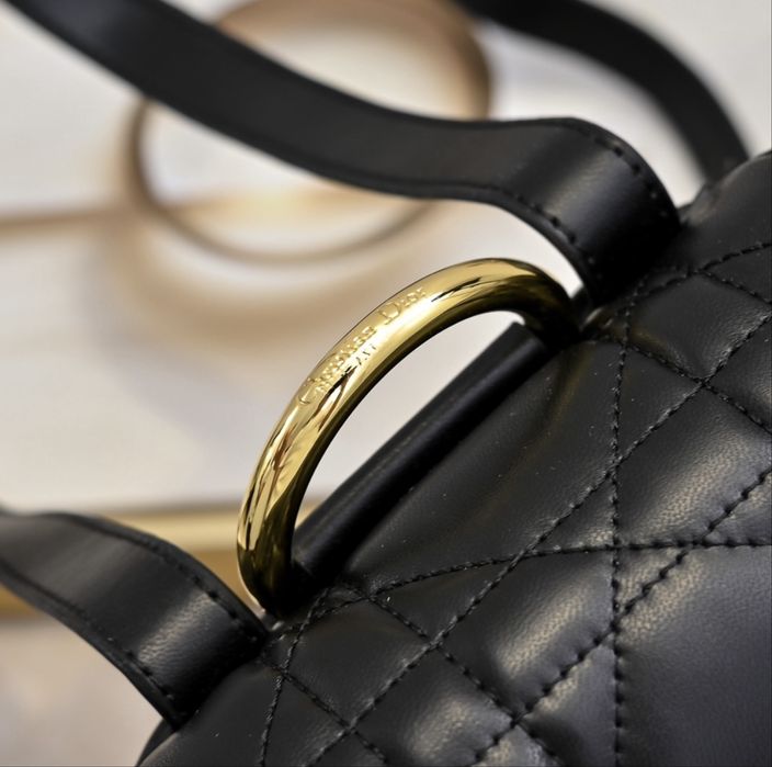 Рюкзак Dior женские рюкзаки