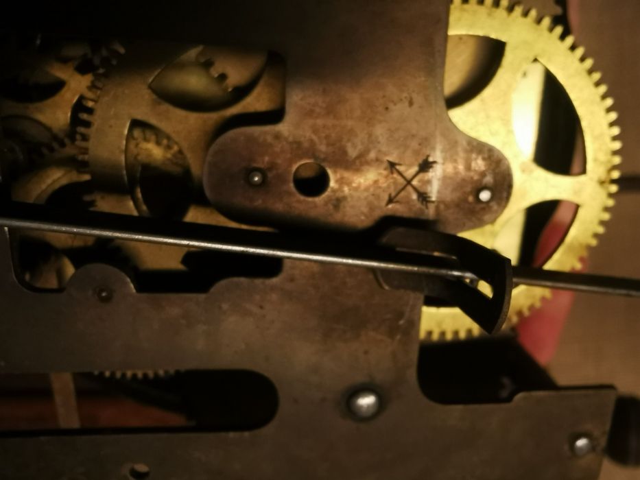 Zegar firmy HAU Wiszący Przedwojenny !!!