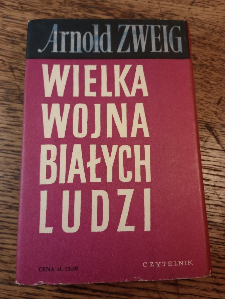 Intronizacja. Arnold Zweig