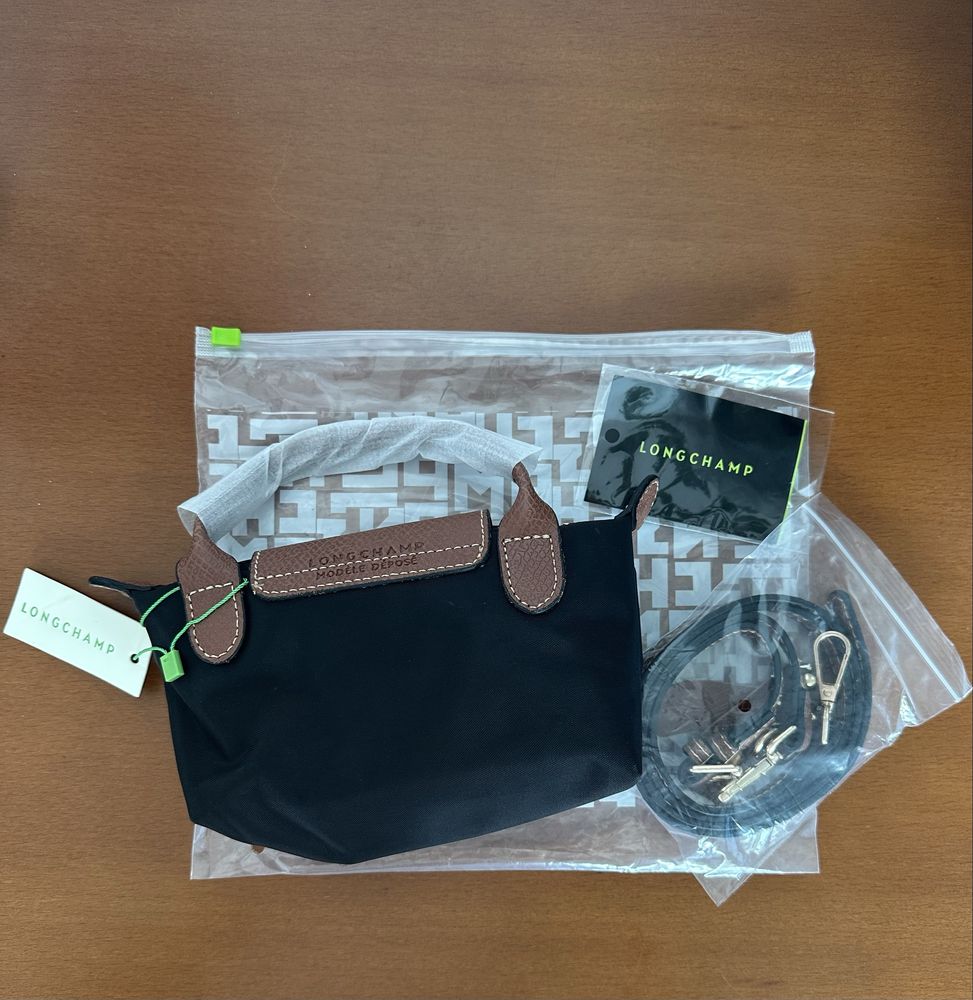 Longchamp mini.