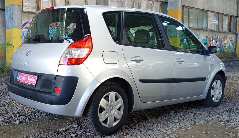 Продам Рено Сценік 1,6 бензин 16 клапаний