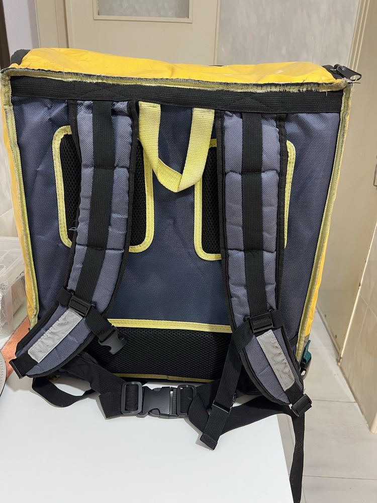 Vendo bolsa glovo usada