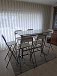 6 cadeiras alta IKEA FRANKLIN + mesa BILLSTA com tampo vidro