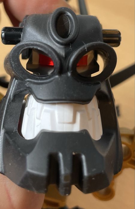 LEGO 8900 Bionicle Piraka Reidak