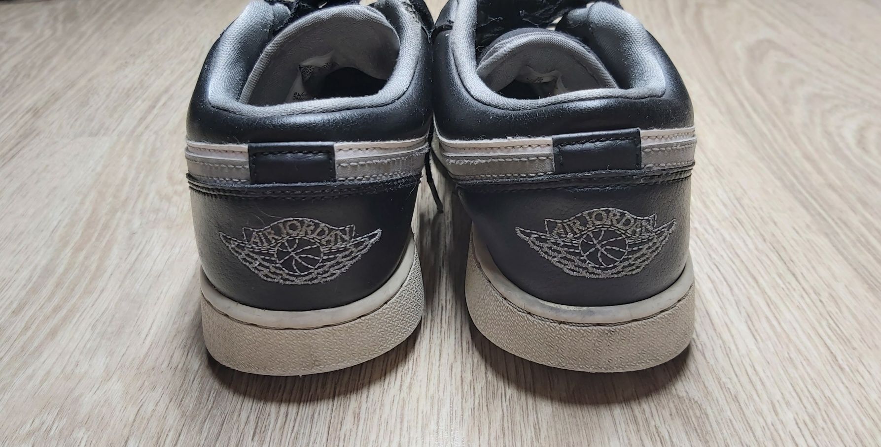 Jordan Air 1 Low sneakersy unisex buty sportowe eu 40 cm 25