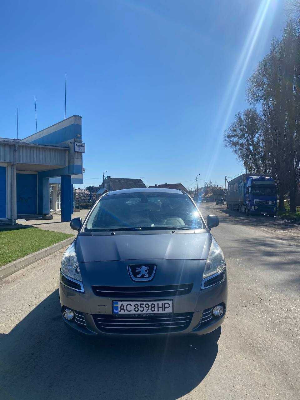 Peugeot 5008 1.6 2011