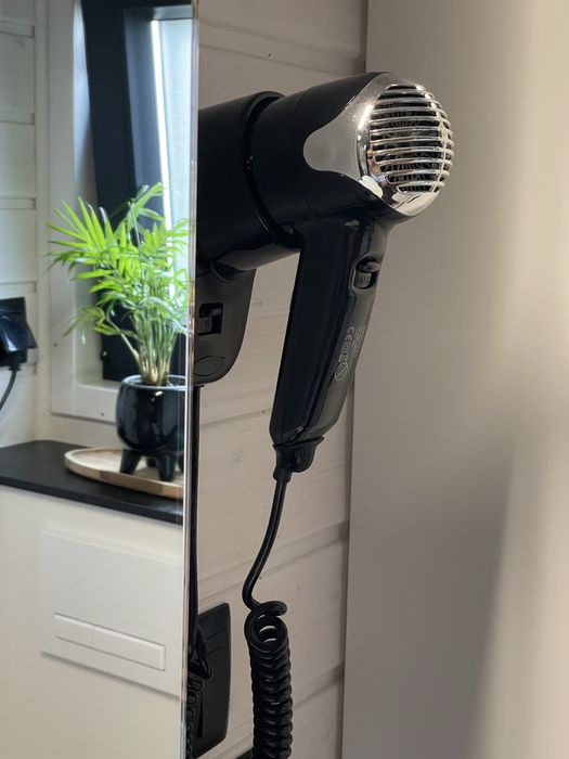 Tiny silent house domek wynajem wynajme las natura cisza jacuzzi bania