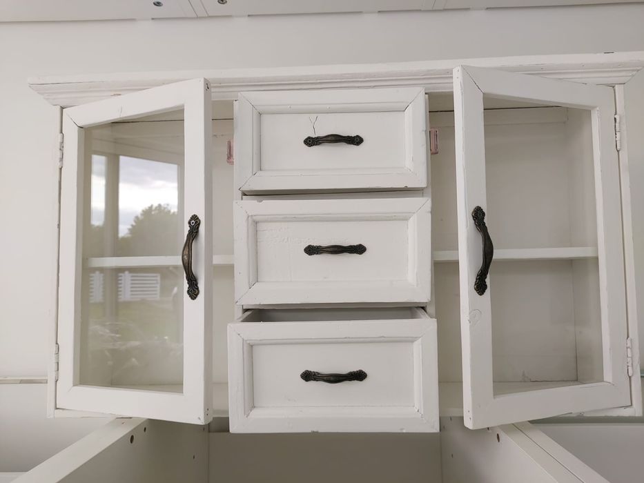 Szafka postarzana Vintage