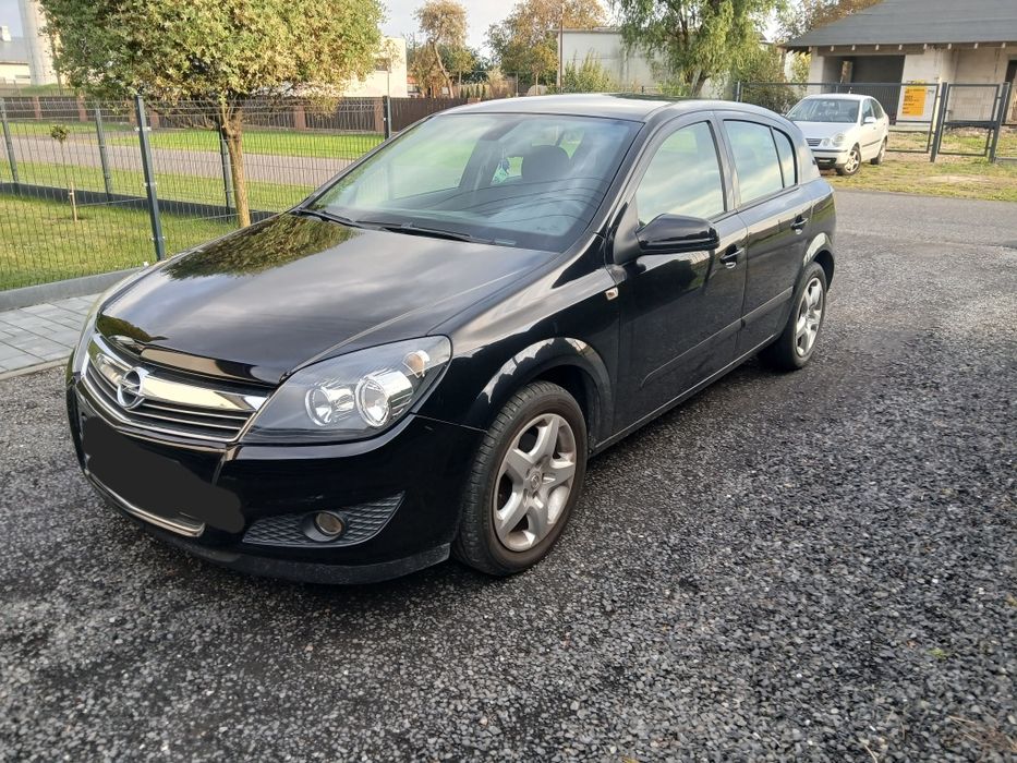 Opel Astra H 1.6 benzyna 2007