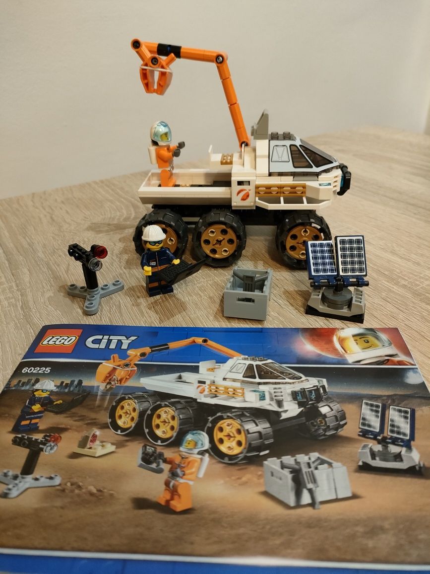 LEGO City 60225 Jazda próbna łazikiem