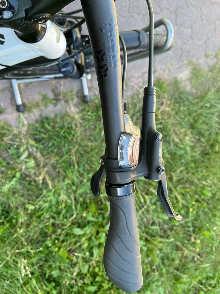Rower trekkingowy Carver