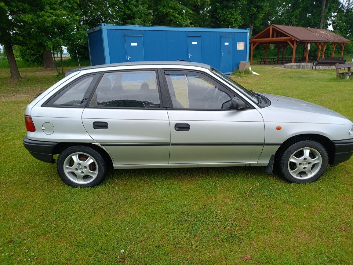 Sprzedam Opel Astra f