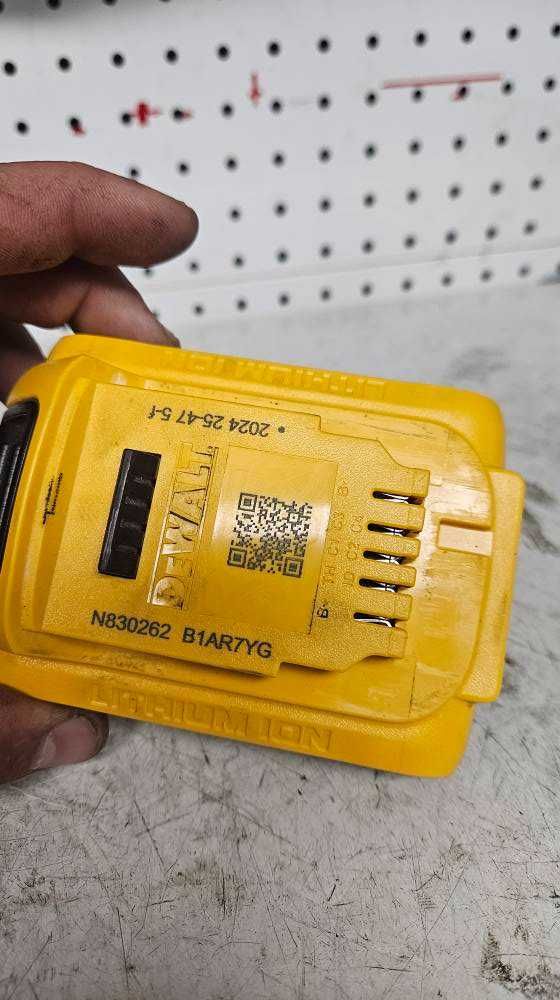 DEWALT DCB183-R Akumulator 18V 2,0 Ah