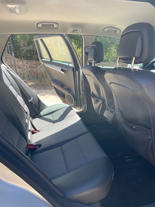 Mercedes C 200 T CDI Avantgarde – 2010 – Iridium Silver