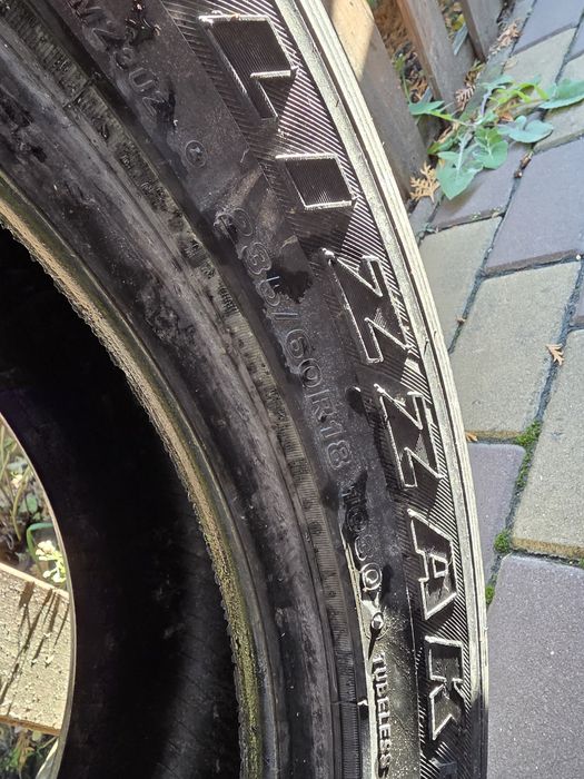 235 / 60 / R18 Bridgestone