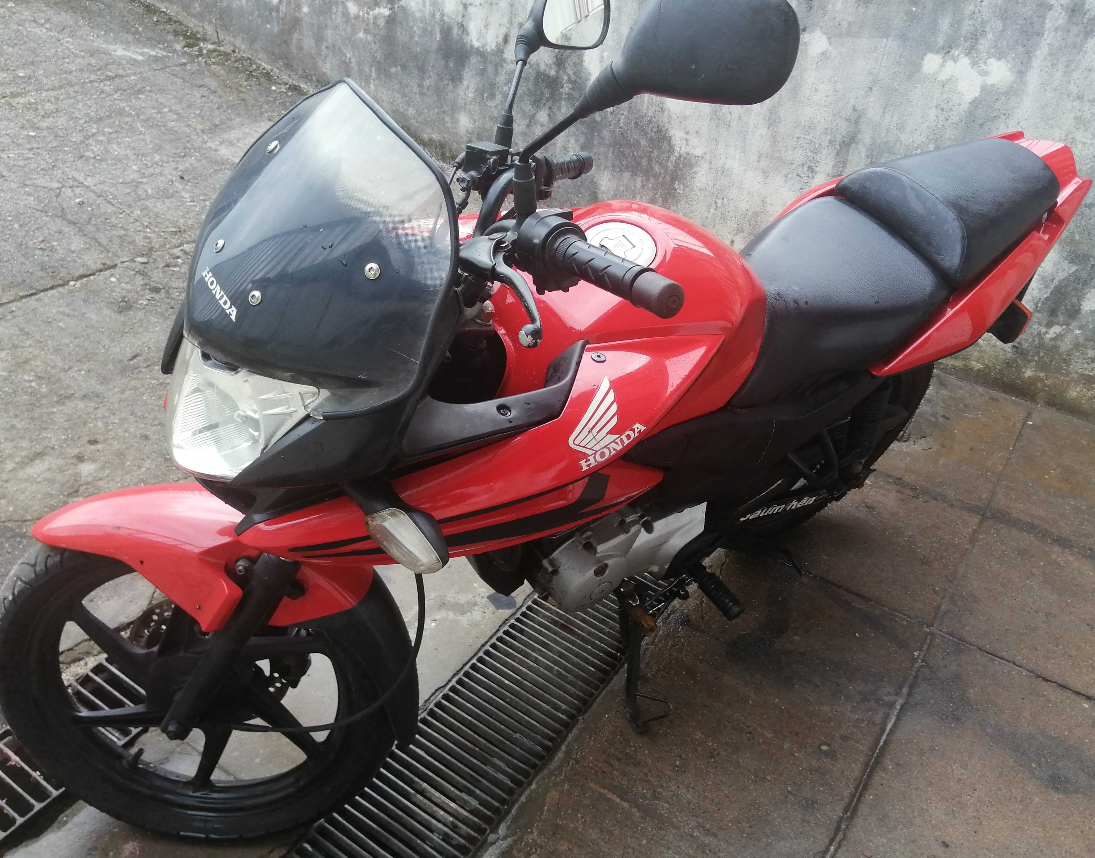 Honda Cbf 125 ano 2010