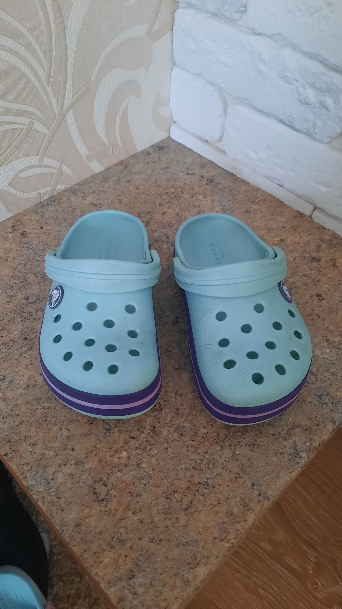Crocs для дівчинки розмір 10 С