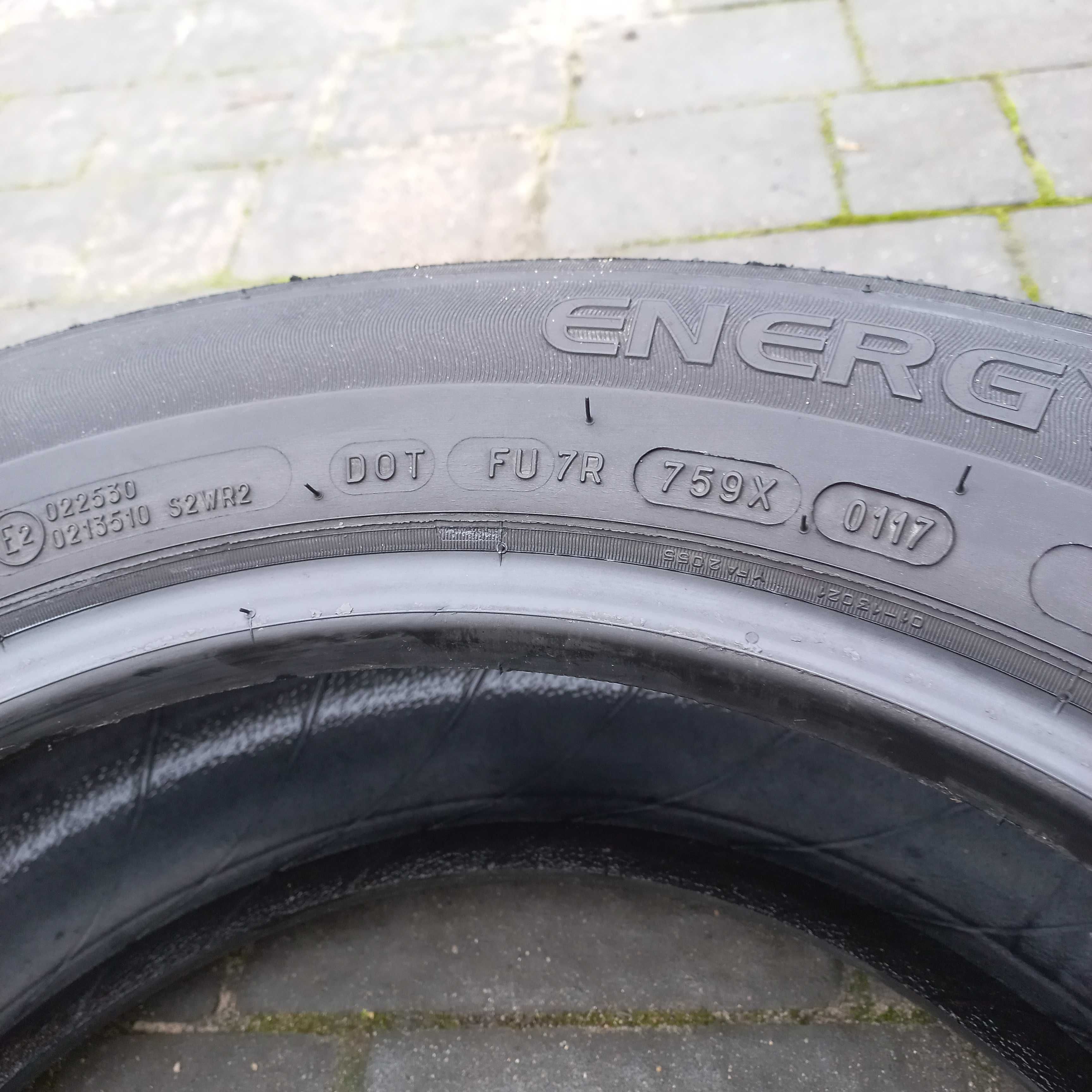 Opony Mchelin  205/60 R16 w dobrym stanie