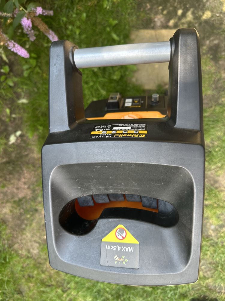 Rozdrabniacz RIWALL pro do Gałęzi Rębak Elektryczny Gładko-lufowy