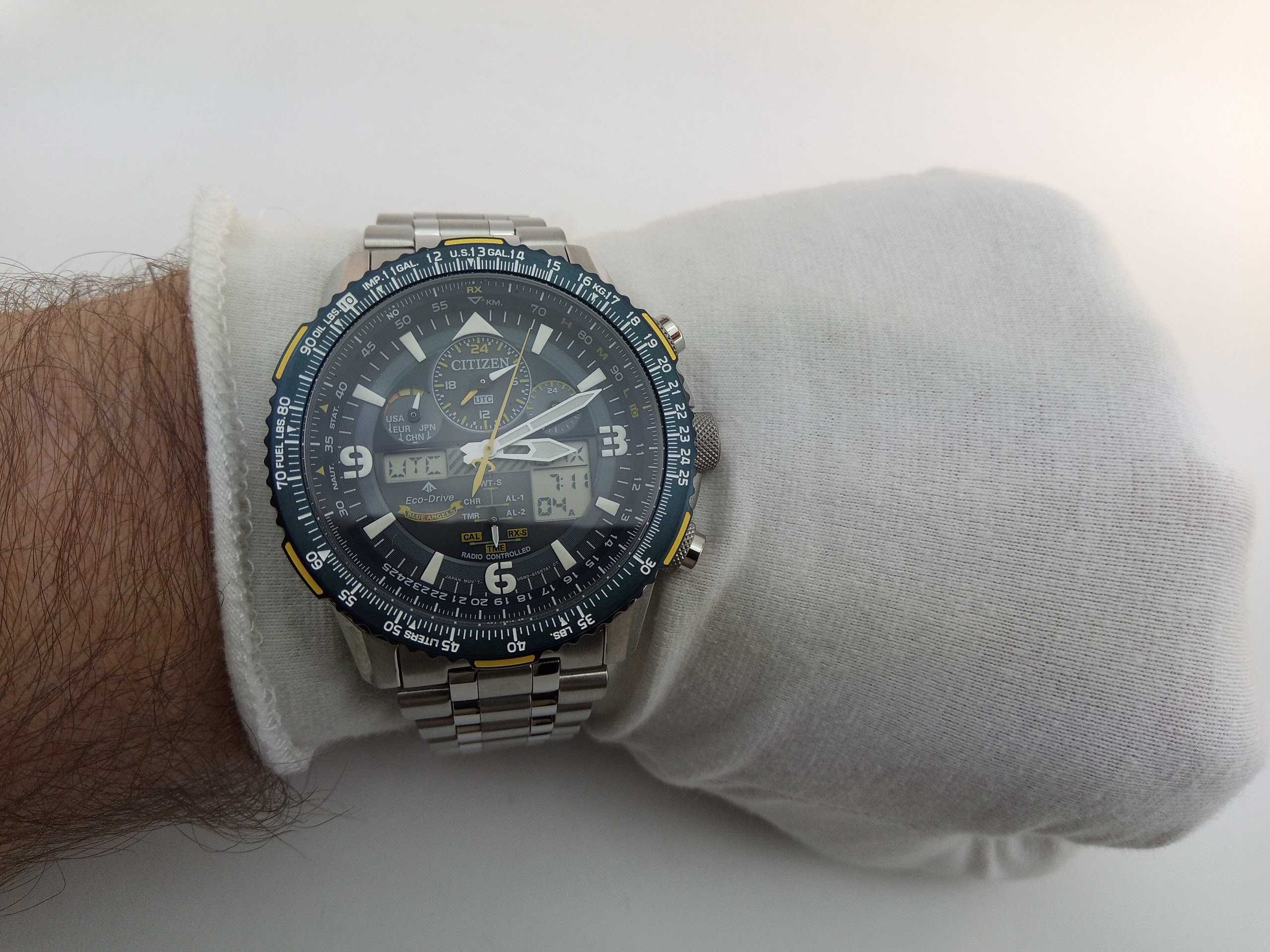 Часы Citizen Blue Angels JY8078-52L радиосинхронизация, вечник, сапфир