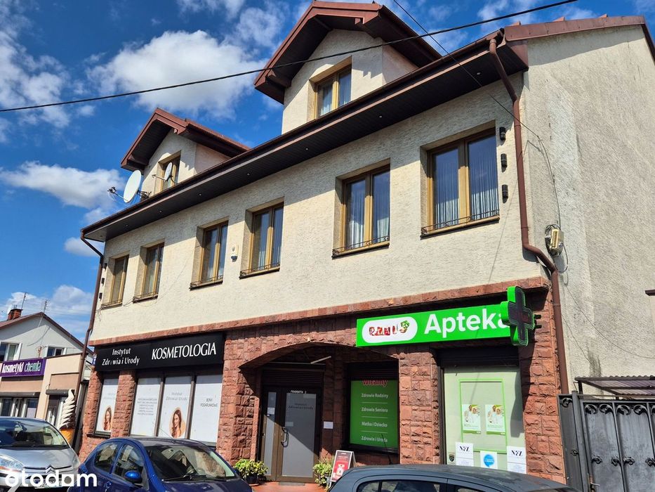 Dwupoziomowy lokal użytkowy w centrum Błonia