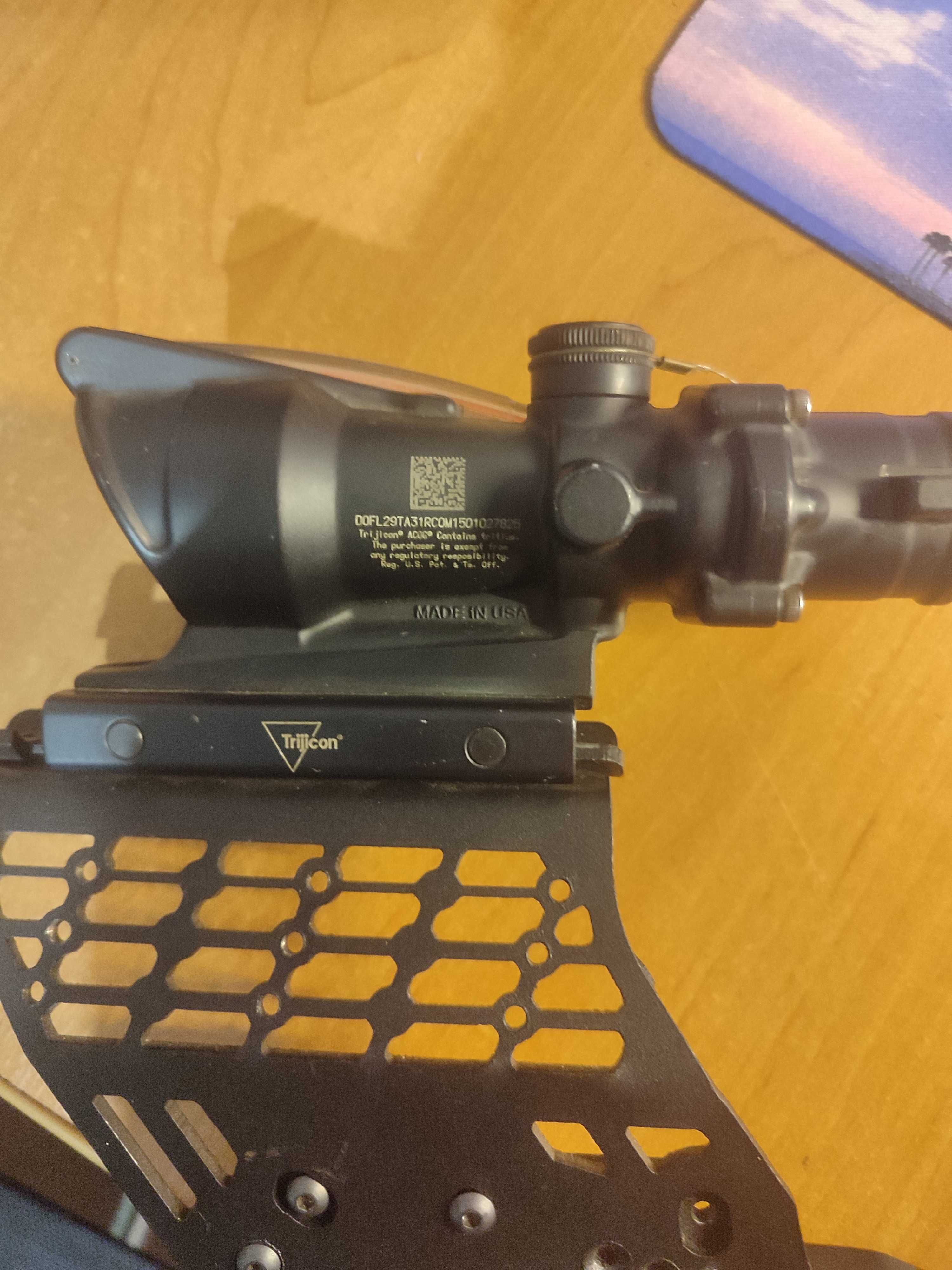 Trijicon ACOG 4x32