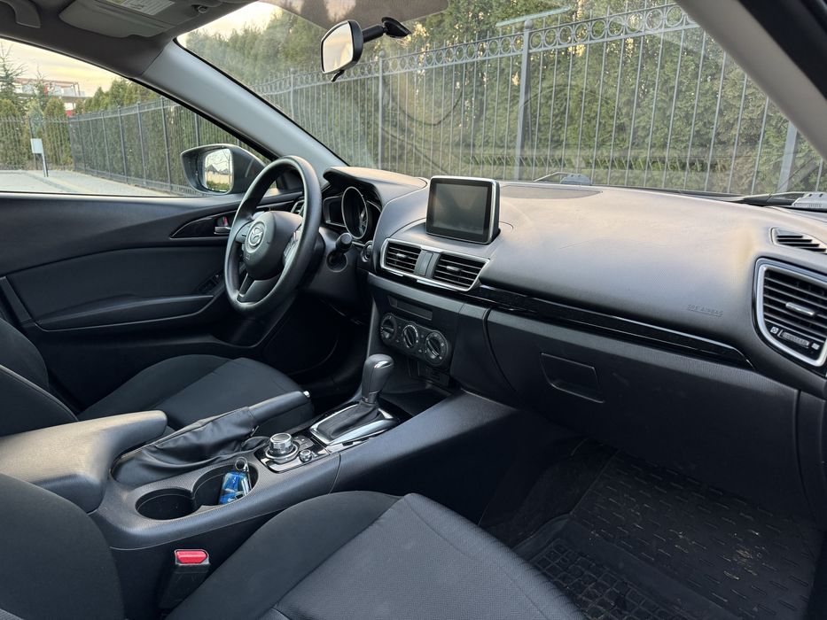 Mazda 3 2015 срочно