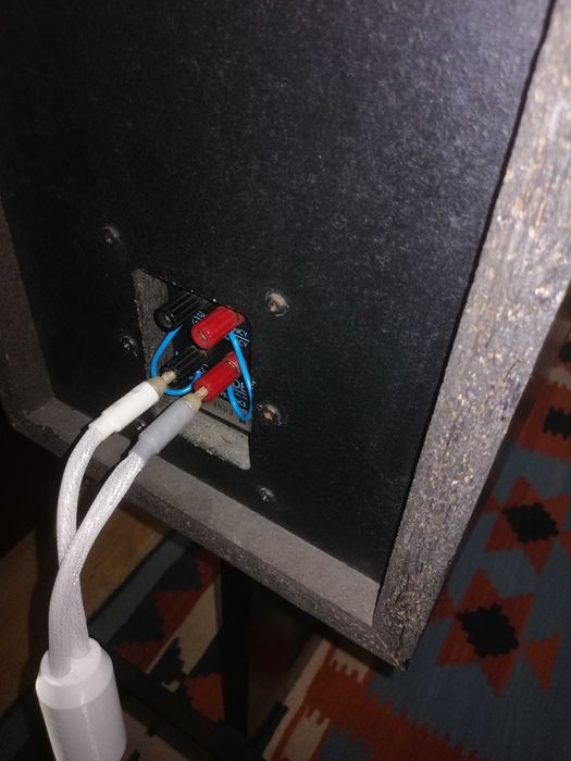 Colunas Musical Fidelity MC-2