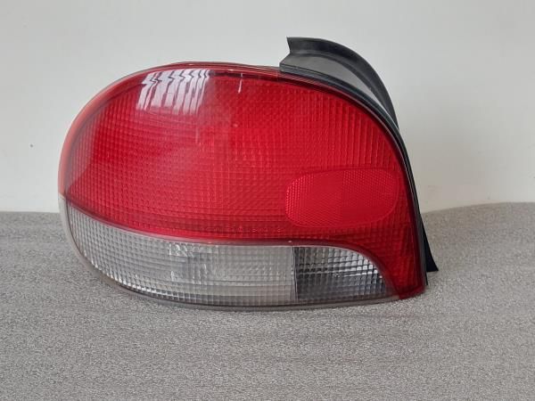 Farolim esquerdo HYUNDAI Accent I Sedan (X3)