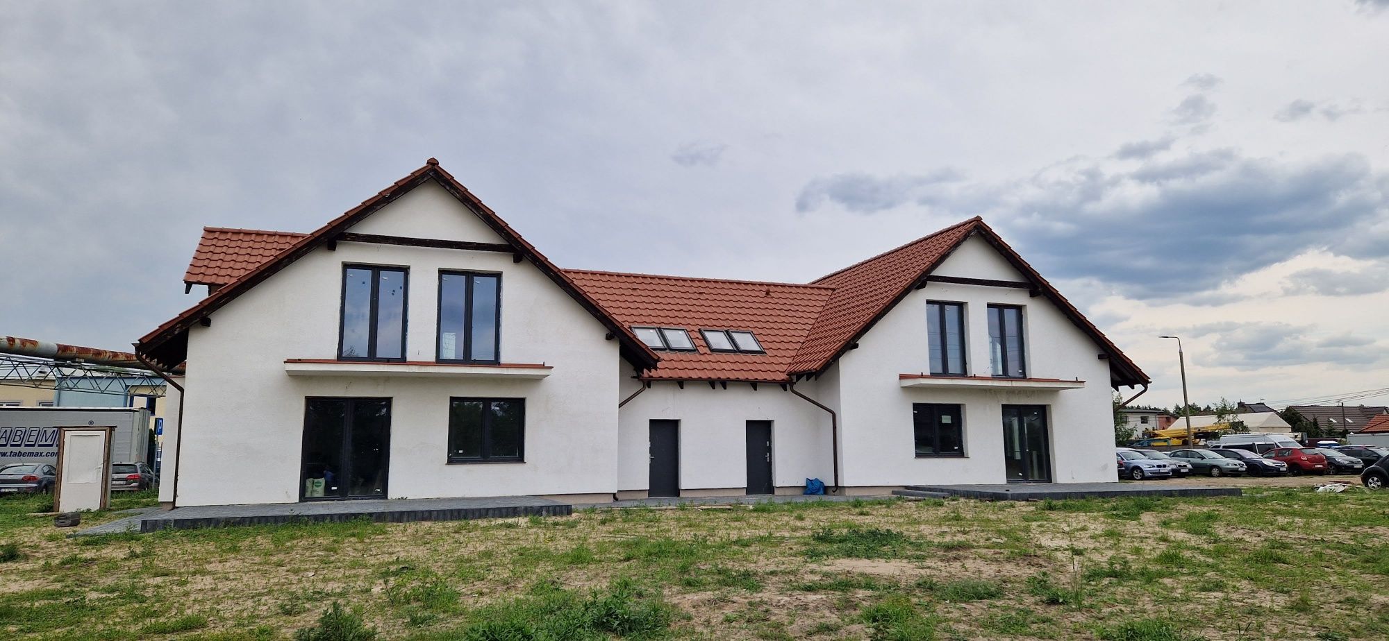 Dom dla pracownikow w Bialych Blotach
