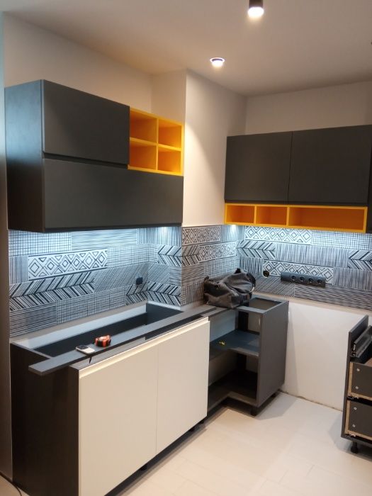 Замена фасадов, столешниц,ремонт,изготовление мебели