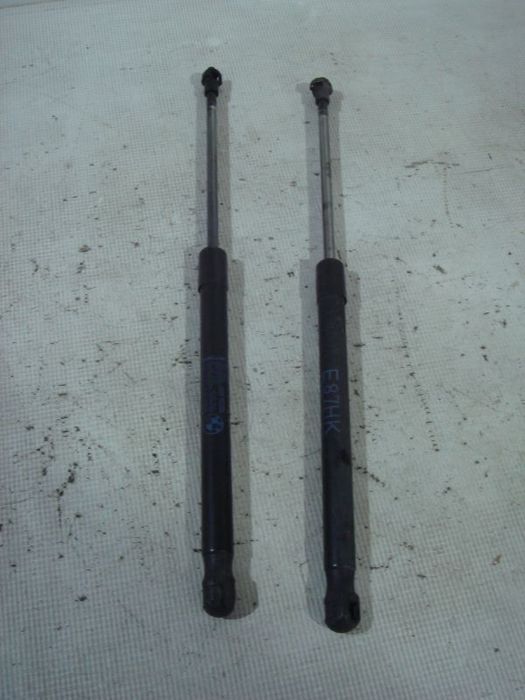 Amortecedor Tampa De Mala Bmw 1 (E87)